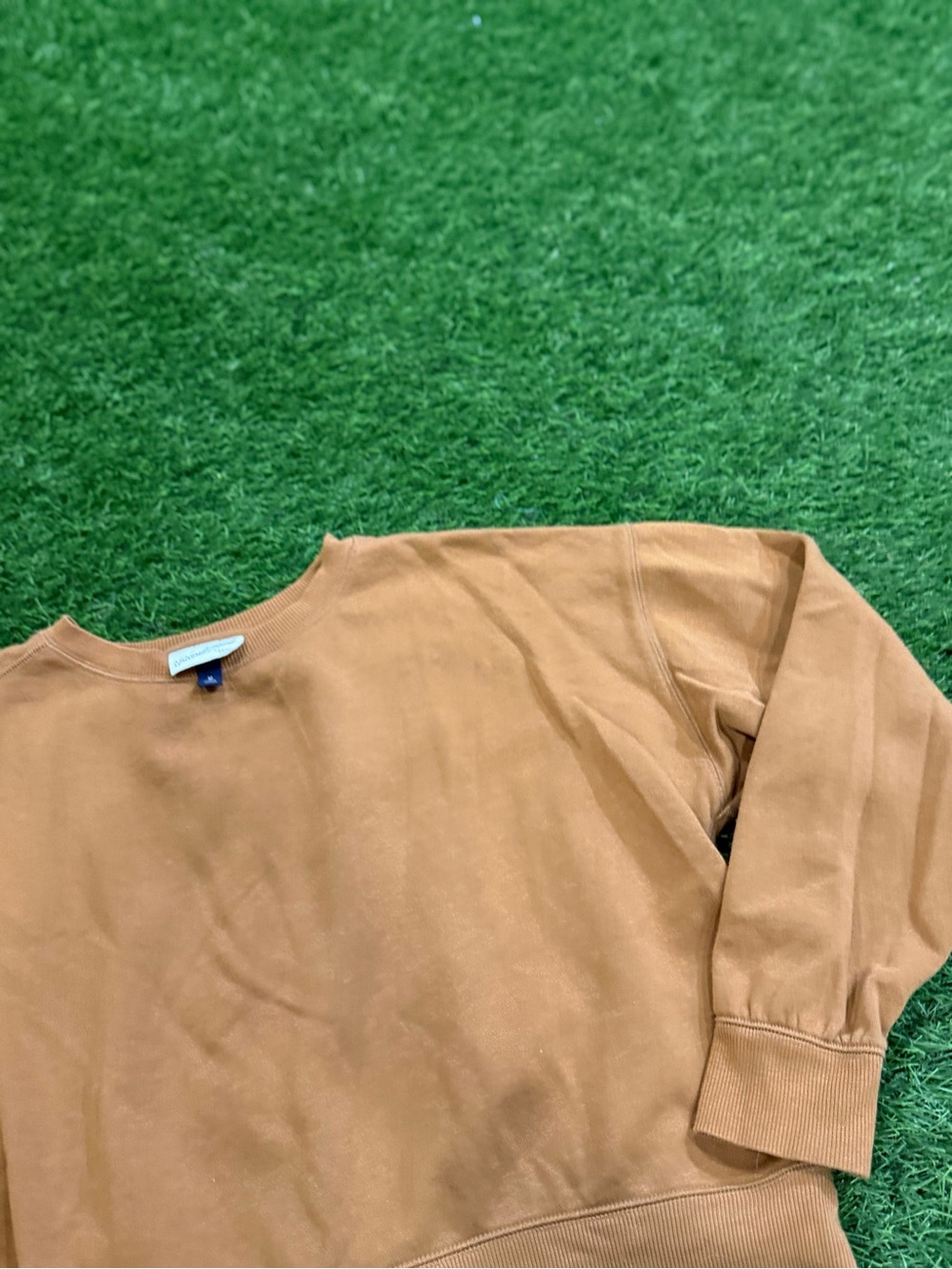 Universal Thread Cropped Crewneck Sweatshirt - Picture 2 of 3